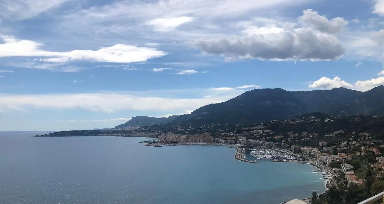 Appartamento Nella Torre Grimaldi  0*, Grimaldi (Liguria) Italie